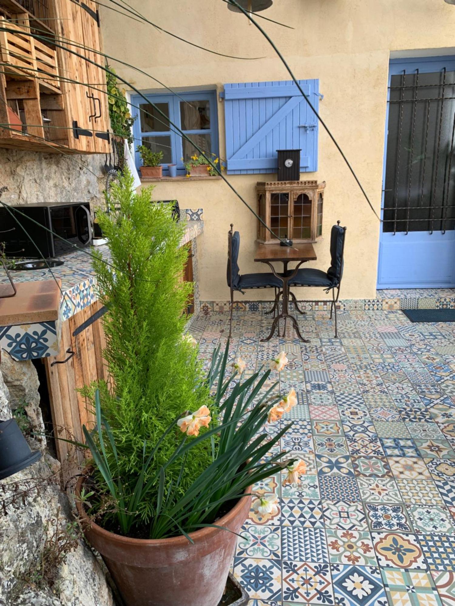 Skylark Bed&Breakfast Grasse Dış mekan fotoğraf